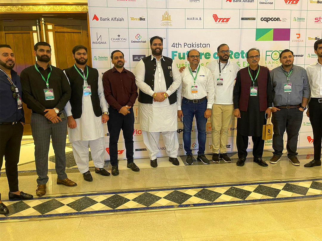 Global Partnerships Flag